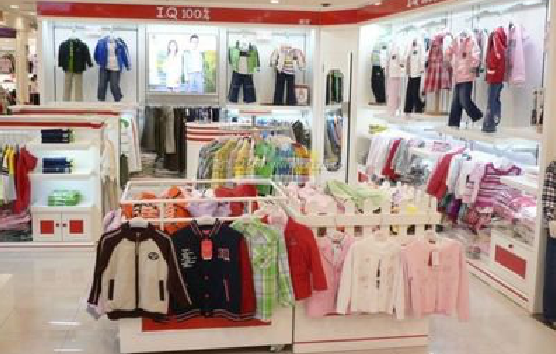 普安店面装修风格确定。